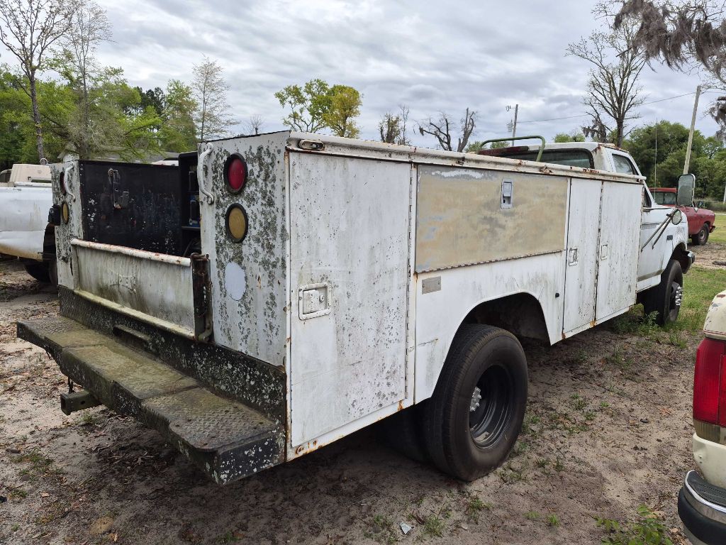 1997 Ford F-250 Image 2
