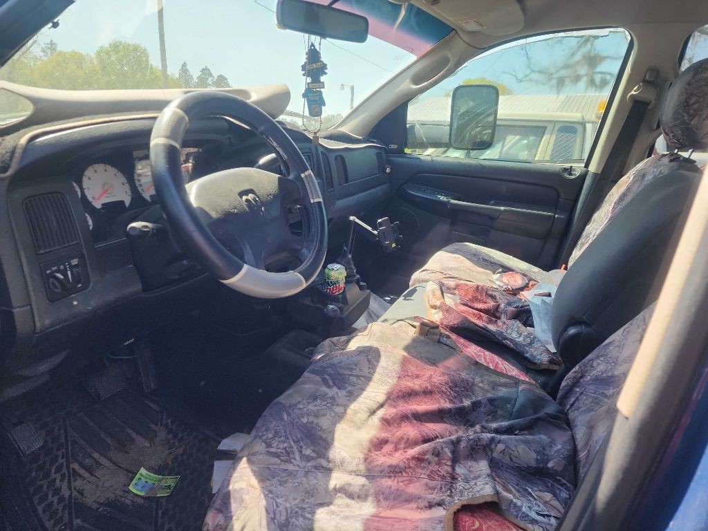 2002 Dodge Ram 1500 Image 3