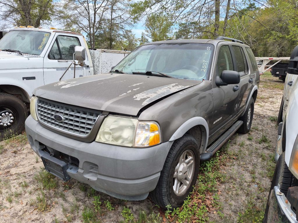 2002 Ford Explorer Image 2