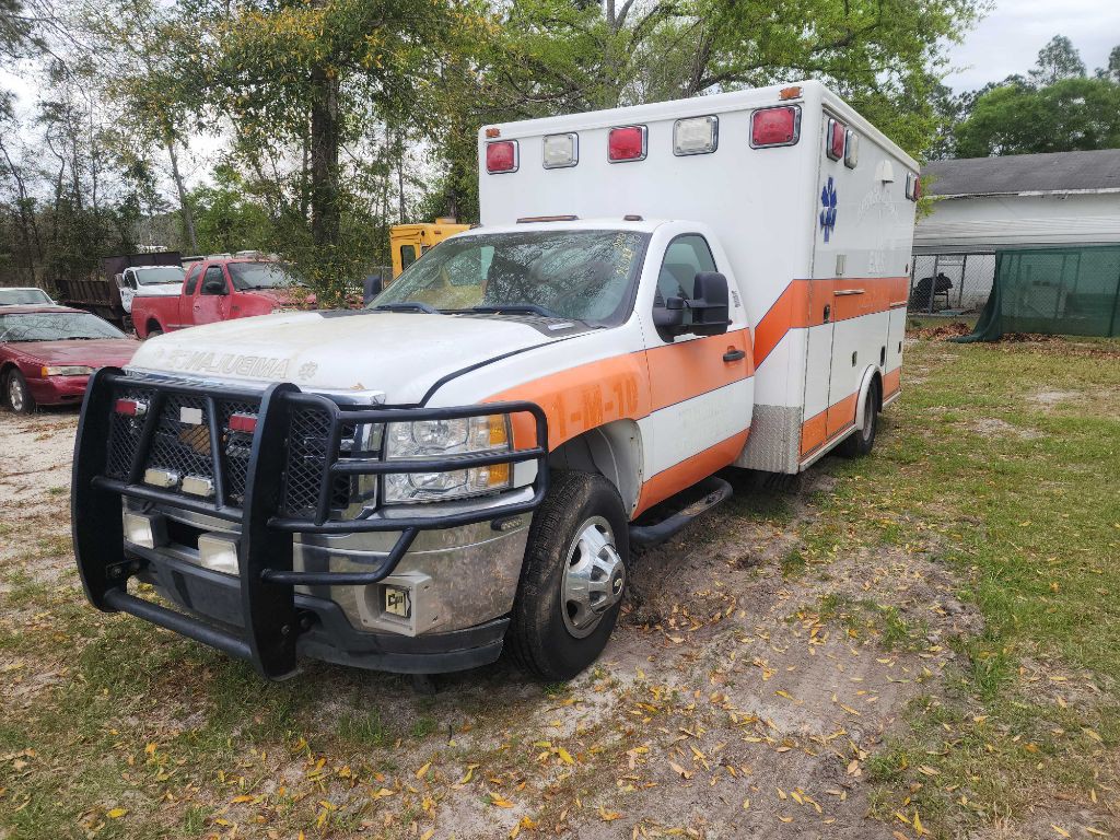 2013 Chevrolet Silverado 1500 Image 1
