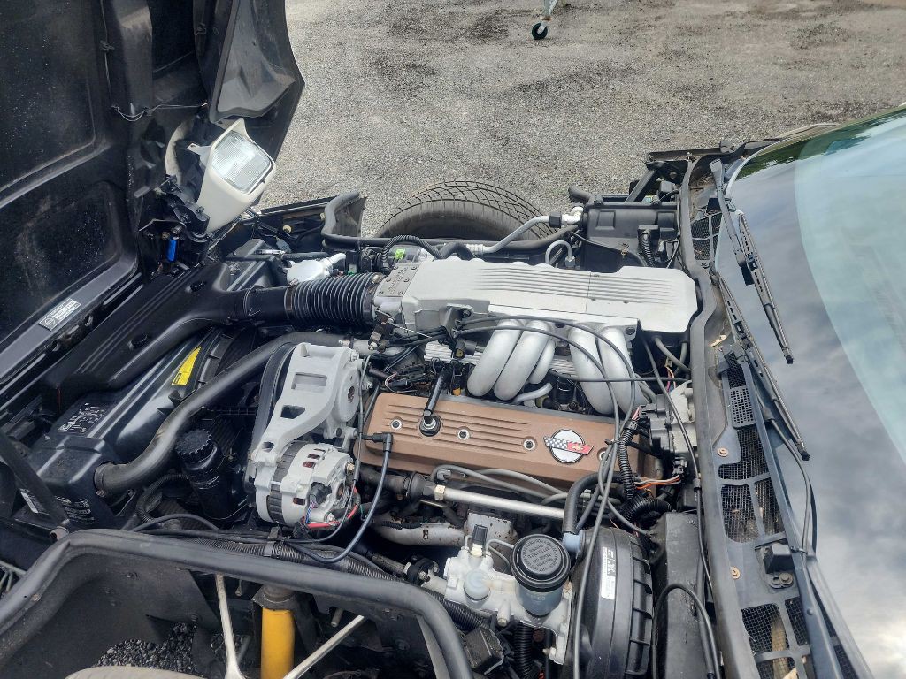 1987 Chevrolet Corvette Image 14