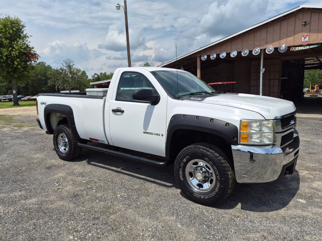 2009 Chevrolet Silverado 1500 Image 2