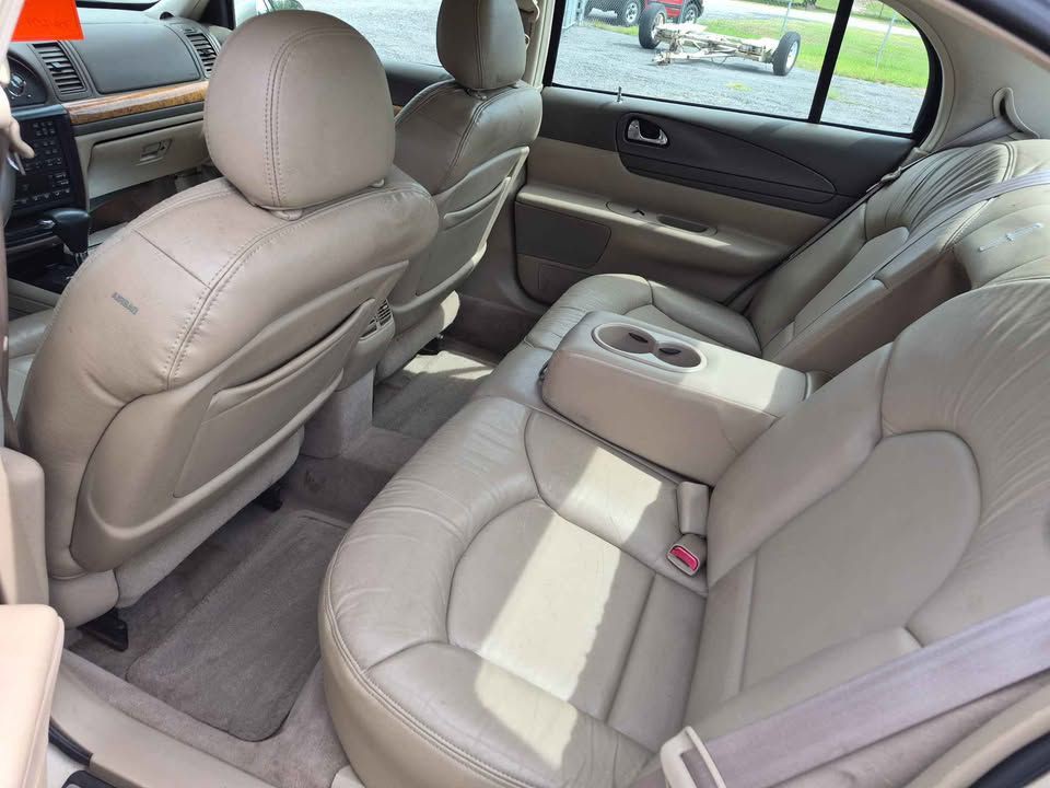 2000 Lincoln Continental Image 6