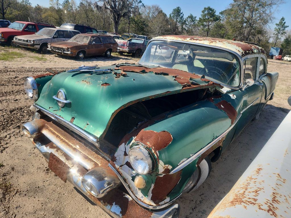 1954 Oldsmobile 88 Image 3