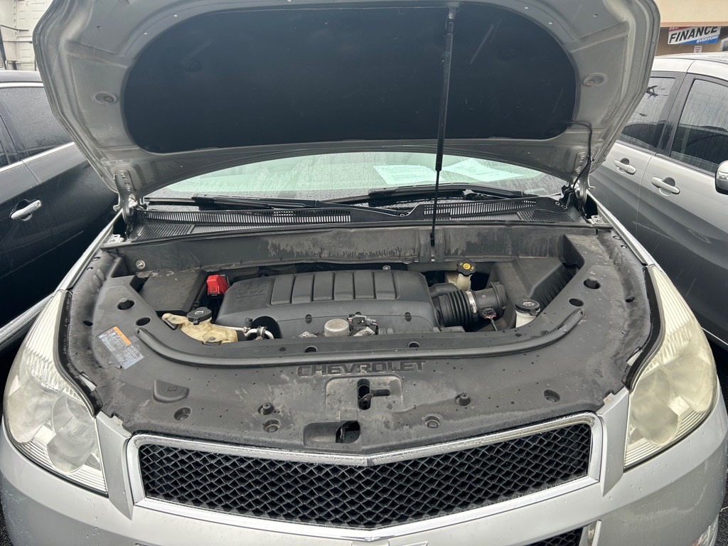 2011 Chevrolet Traverse Image 8