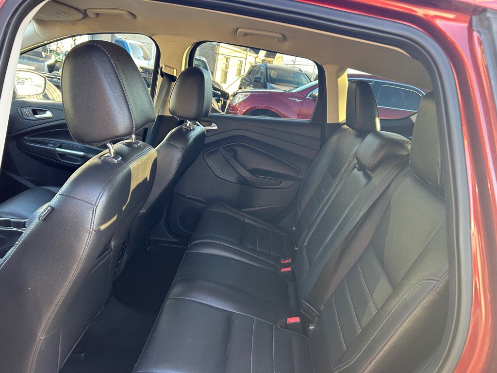 2015 Ford Escape Image 8