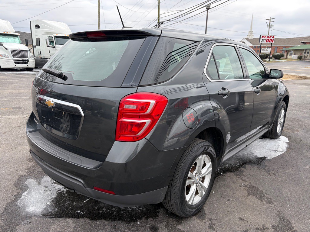2017 Chevrolet Equinox Image 4