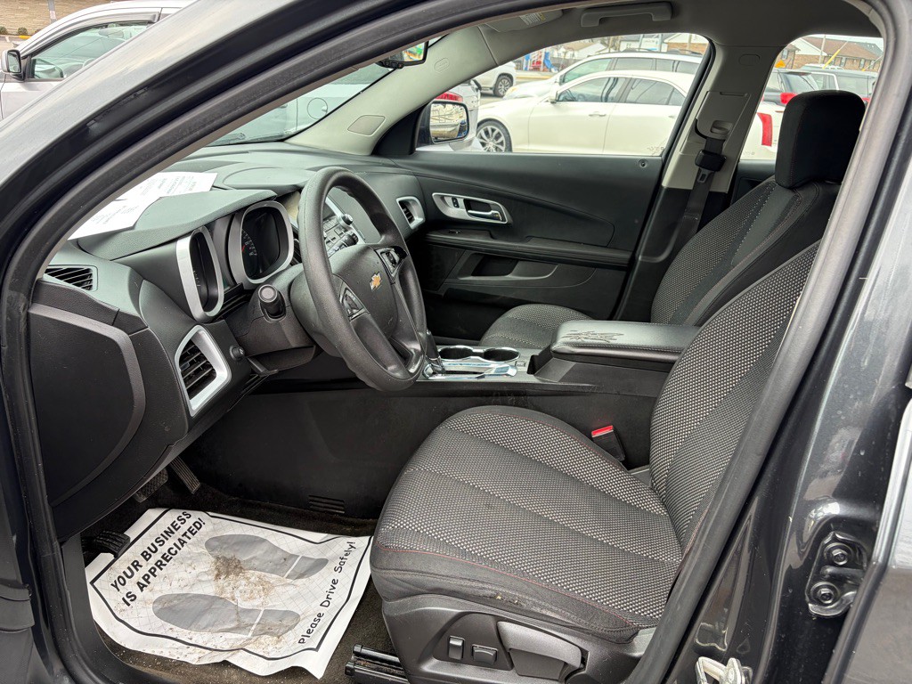 2017 Chevrolet Equinox Image 5