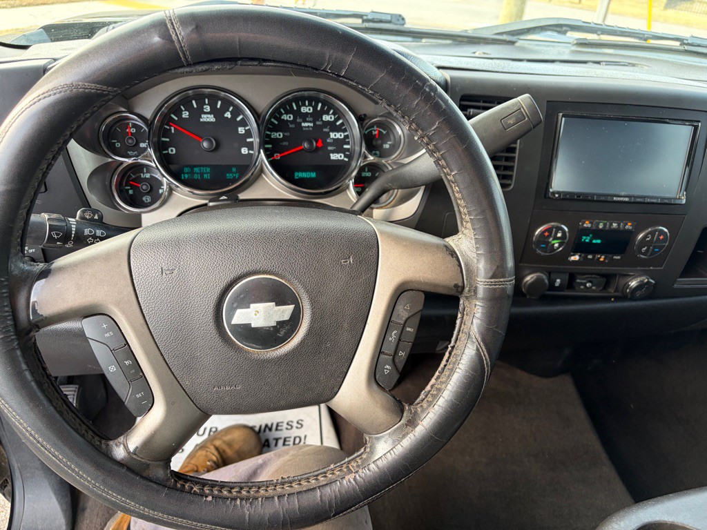 2013 Chevrolet Silverado 1500 Image 8