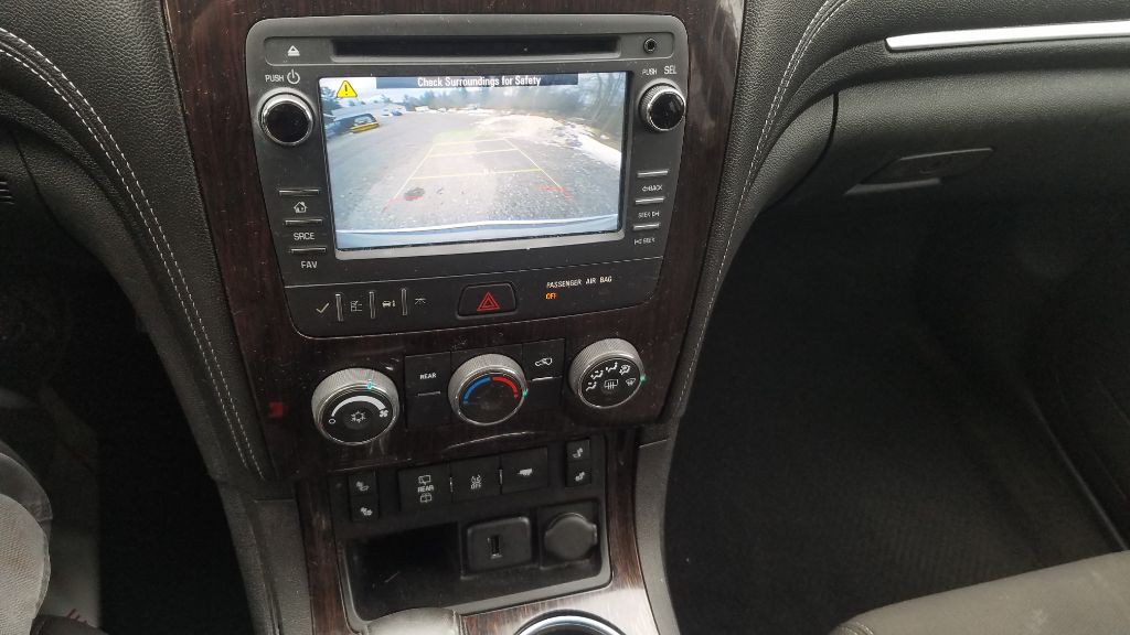 2015 Chevrolet Traverse Image 3