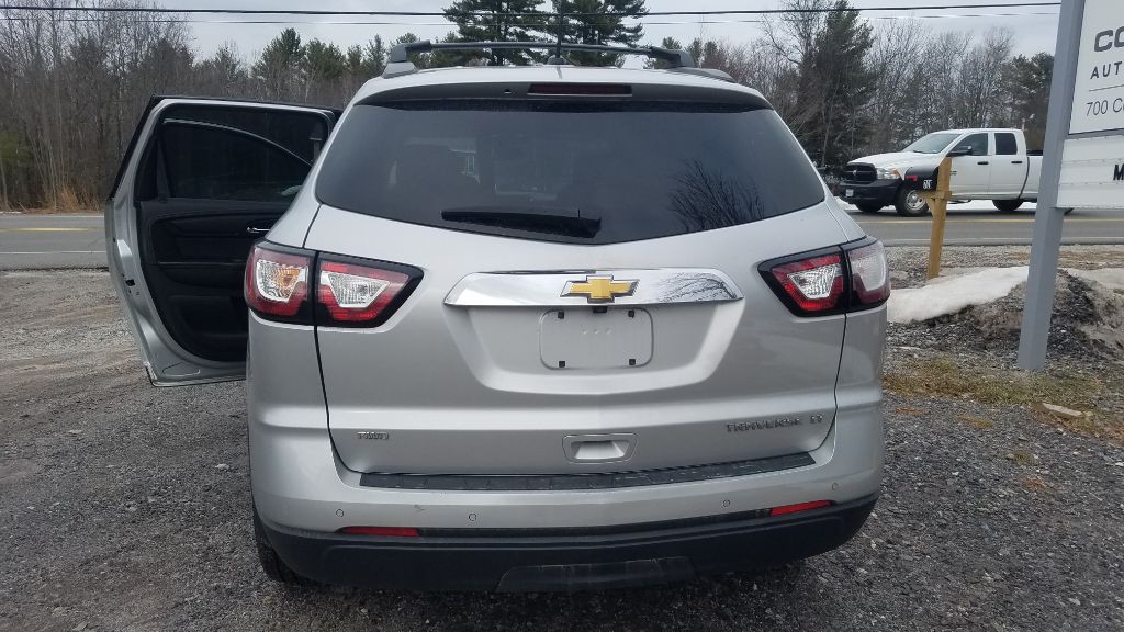2015 Chevrolet Traverse Image 8