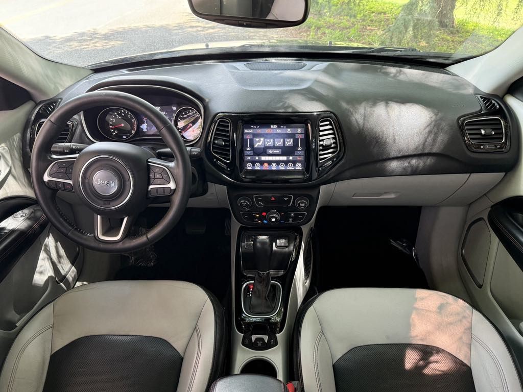 2018 Jeep Compass Image 12