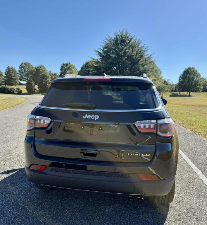 2018 Jeep Compass Image 5