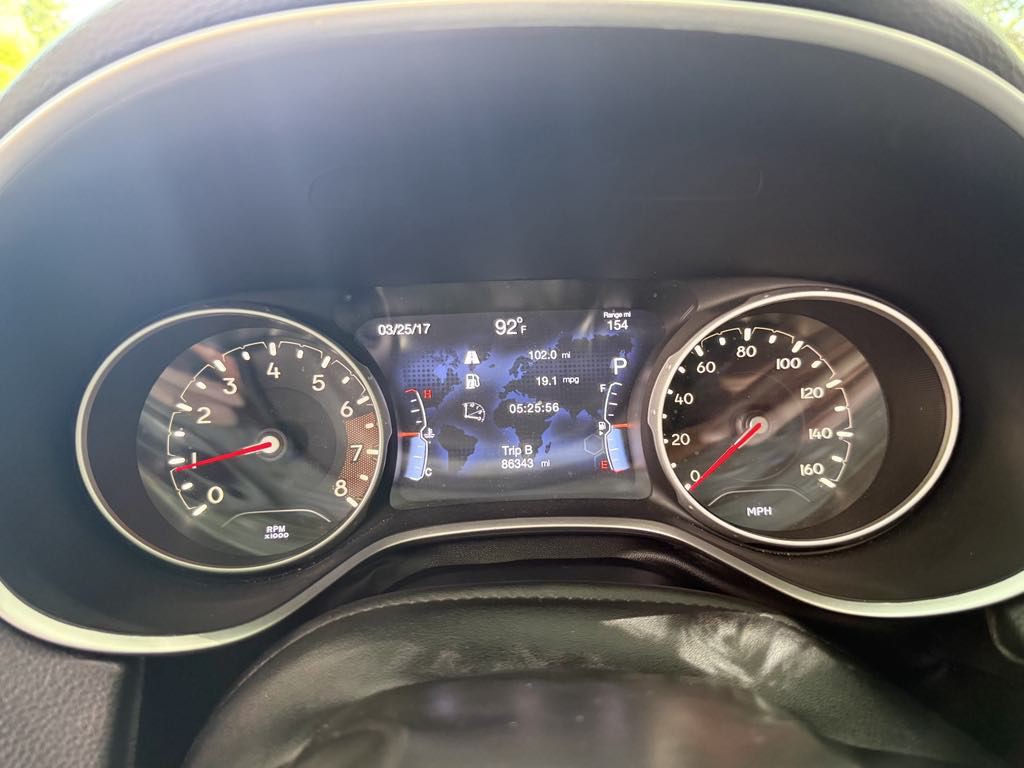 2018 Jeep Compass Image 8