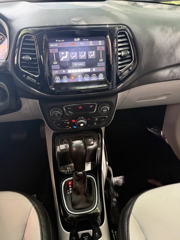 2018 Jeep Compass Image 9