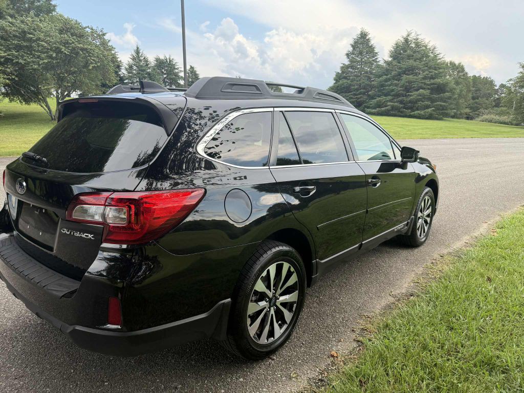 2016 Subaru Outback Image 4