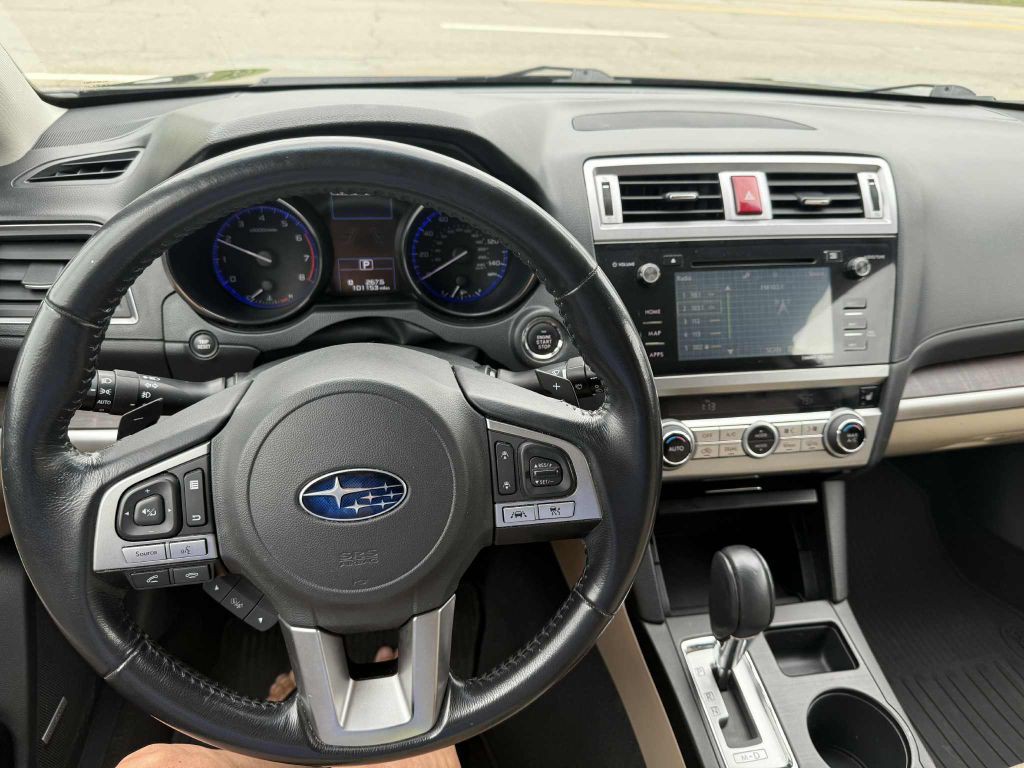 2016 Subaru Outback Image 8