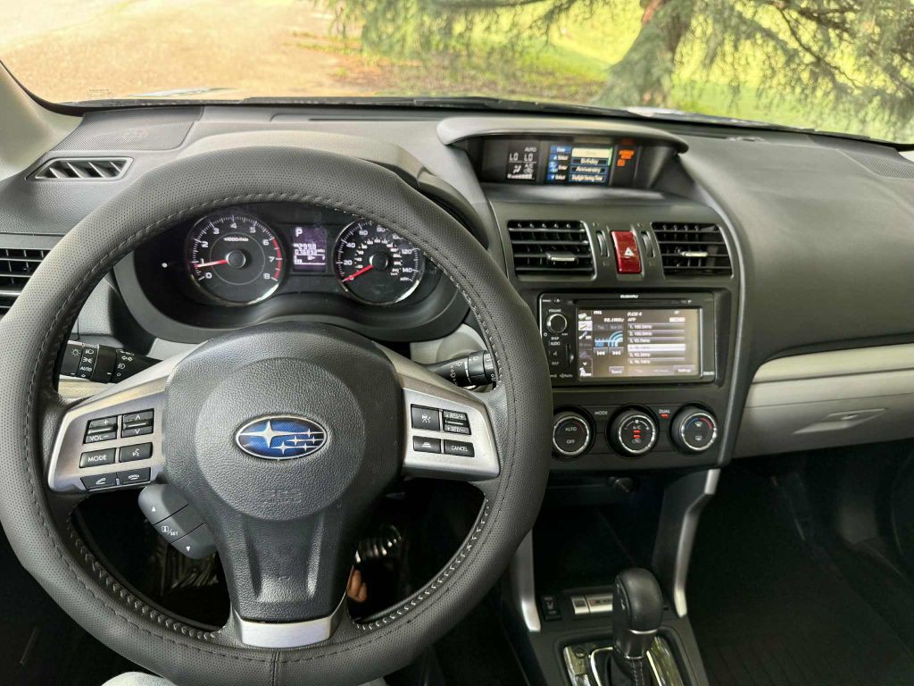 2015 Subaru Forester Image 7