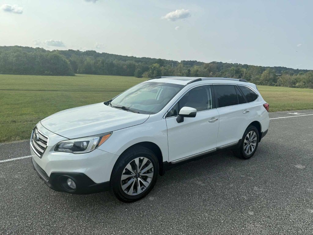 2017 Subaru Outback Image 1
