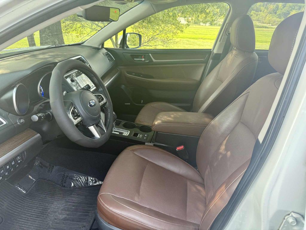 2017 Subaru Outback Image 8