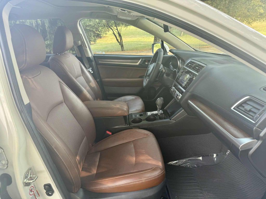 2017 Subaru Outback Image 13