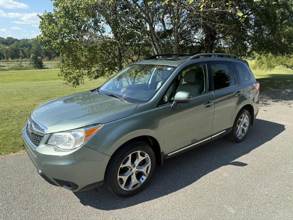 2016 Subaru Forester Image 1