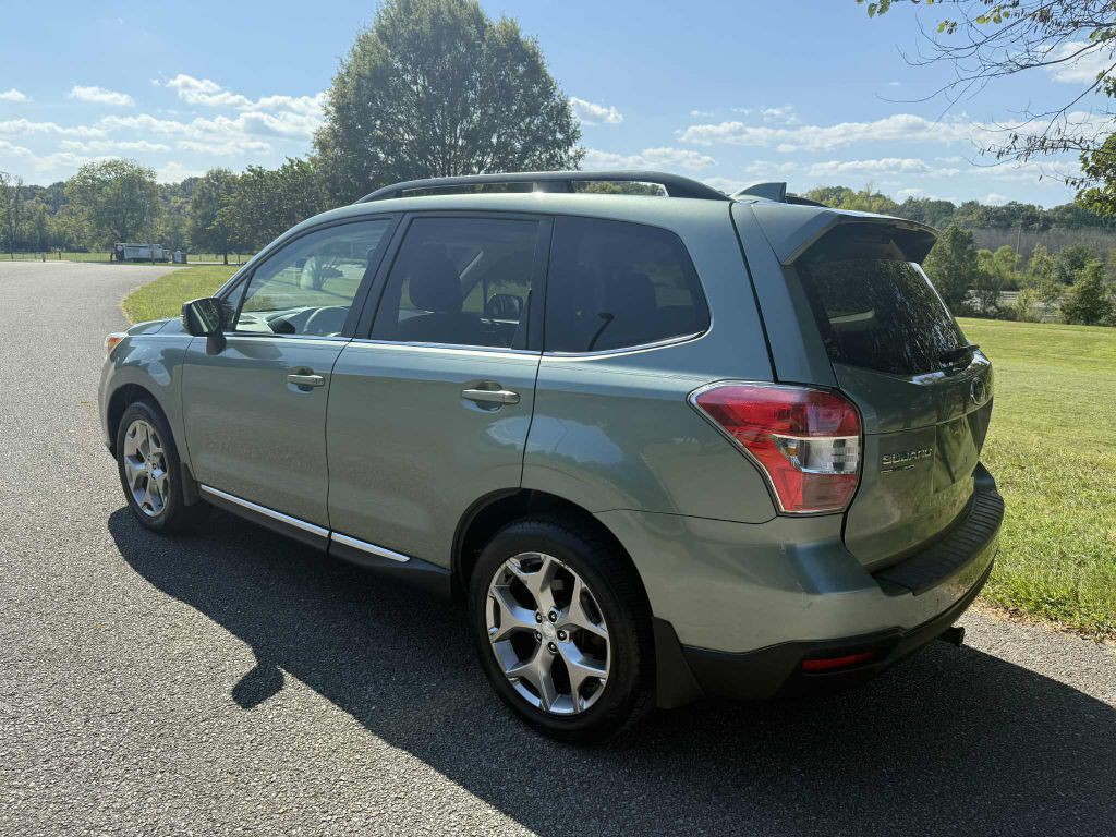 2016 Subaru Forester Image 8