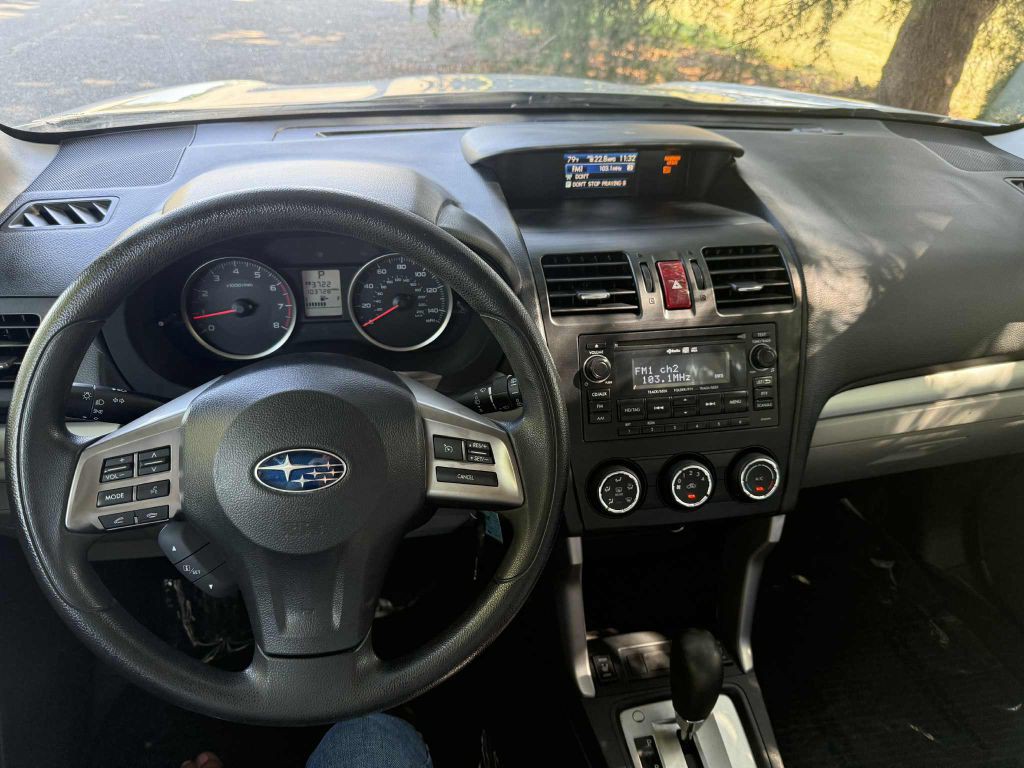 2015 Subaru Forester Image 10