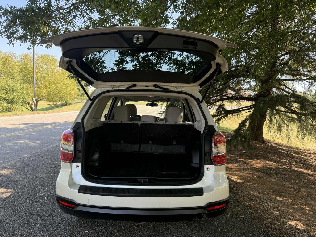 2015 Subaru Forester Image 19