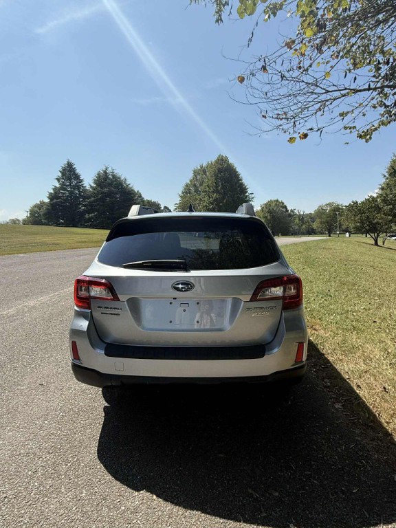 2016 Subaru Outback Image 6