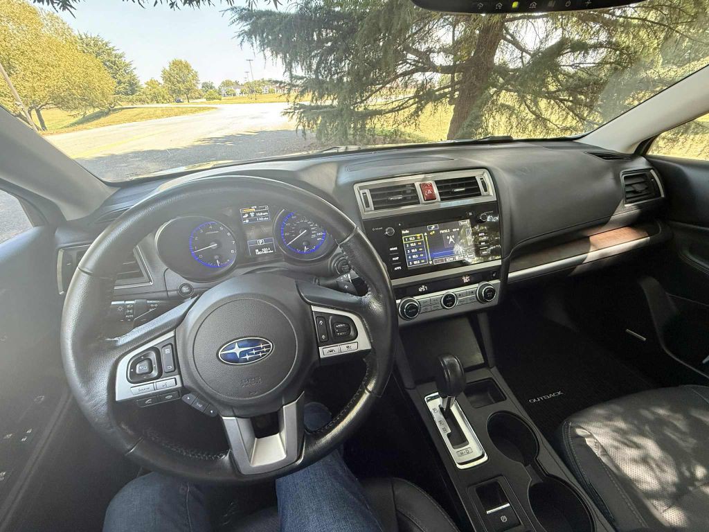 2016 Subaru Outback Image 9