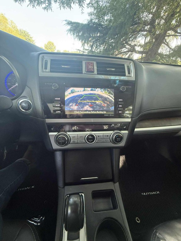 2016 Subaru Outback Image 13