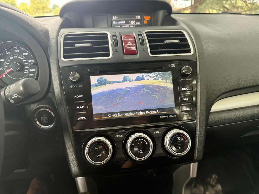 2016 Subaru Forester Image 11