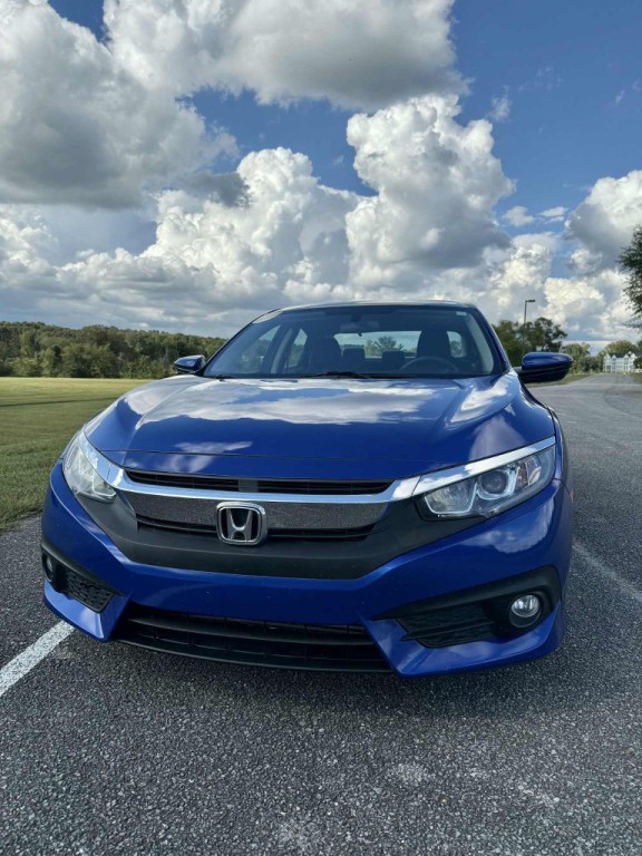 2017 Honda Civic Image 2