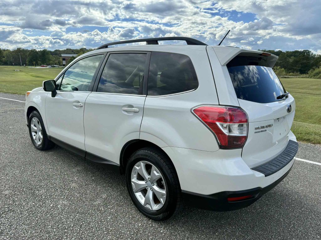 2014 Subaru Forester Image 6