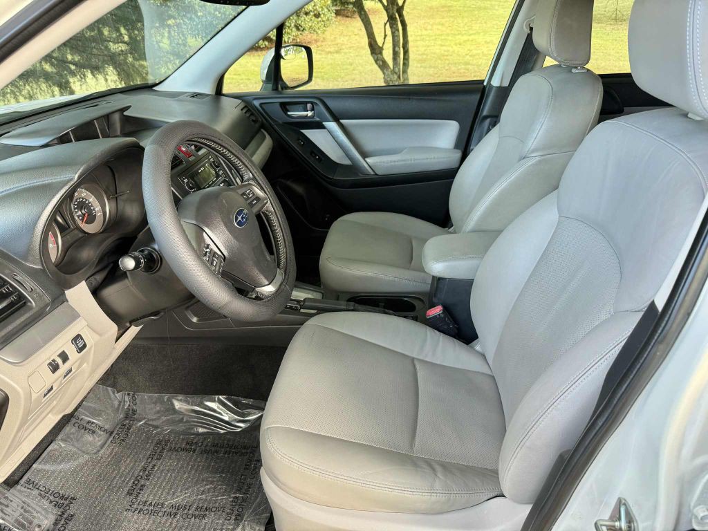 2014 Subaru Forester Image 7