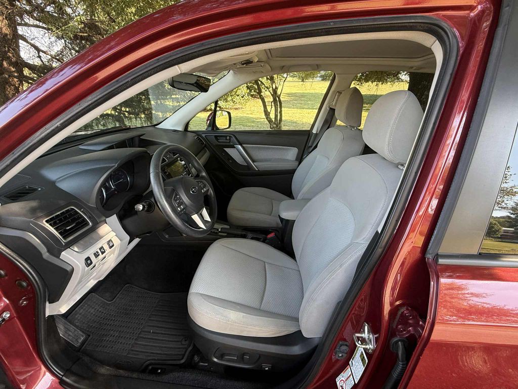 2018 Subaru Forester Image 5