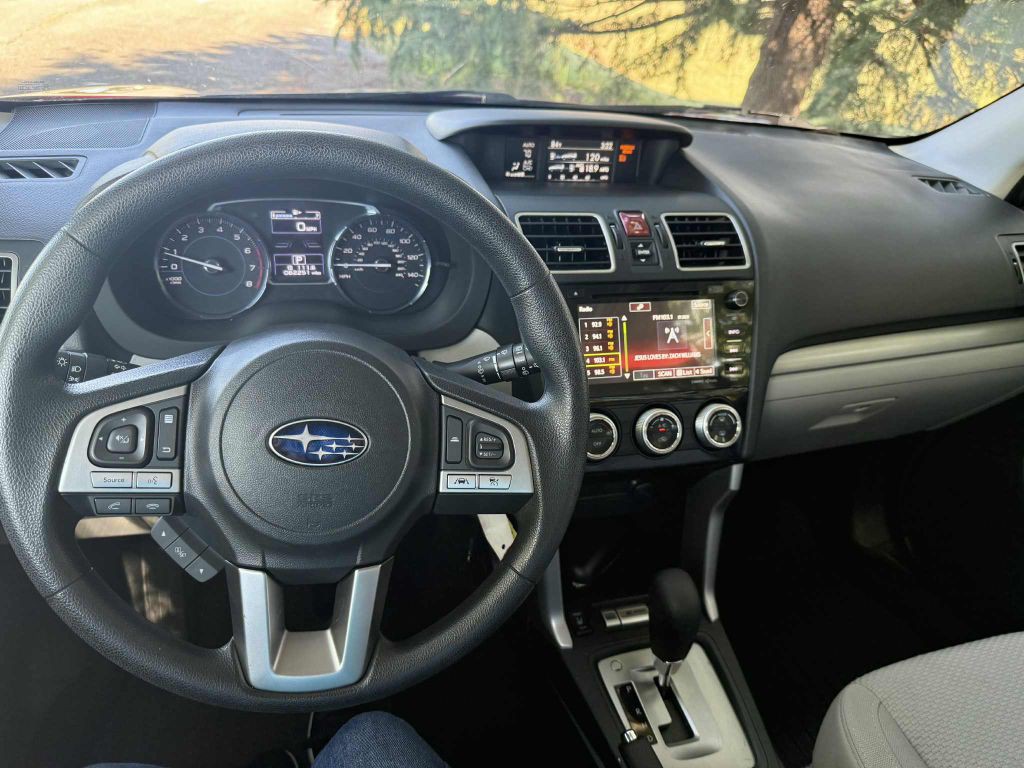 2018 Subaru Forester Image 7