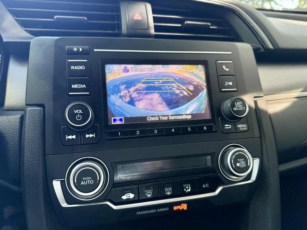 2016 Honda Civic Image 11
