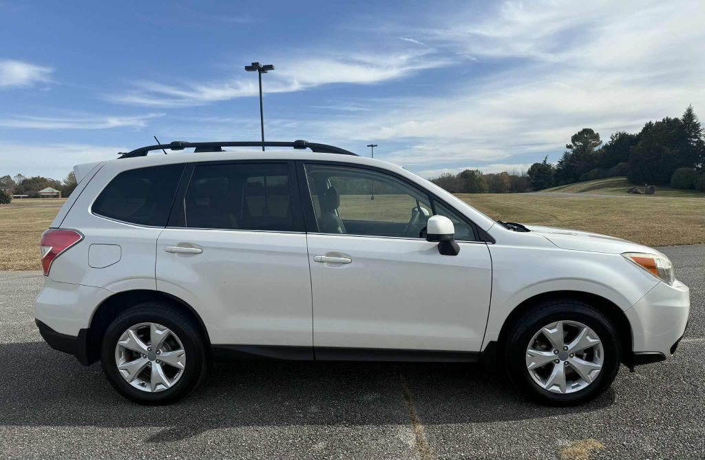 2014 Subaru Forester Image 5