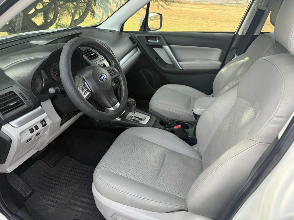 2014 Subaru Forester Image 7