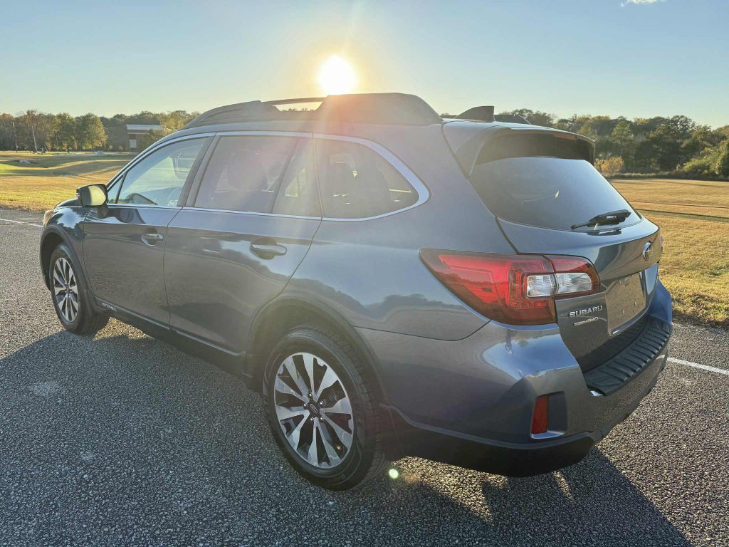 2016 Subaru Outback Image 7