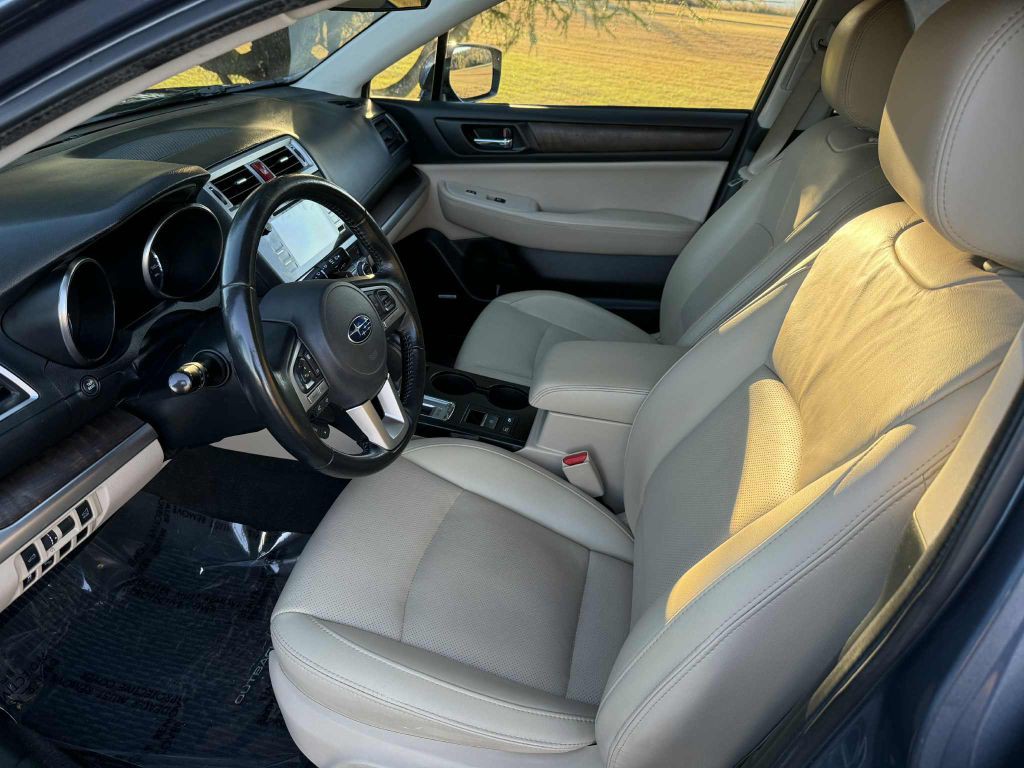 2016 Subaru Outback Image 8