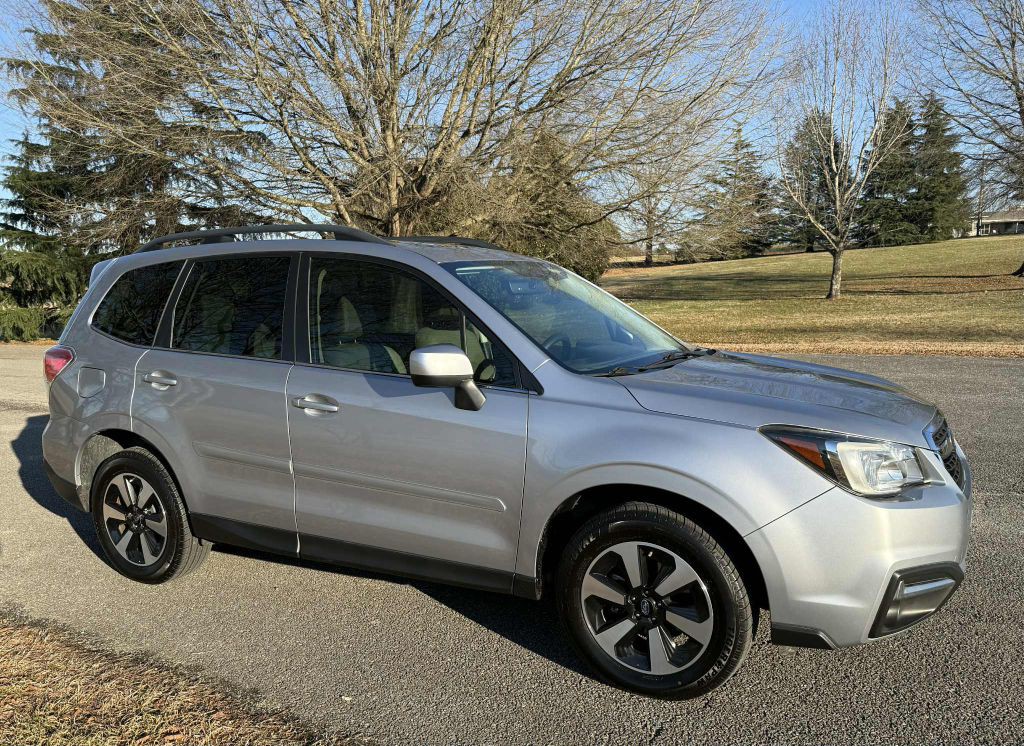 2018 Subaru Forester Image 17