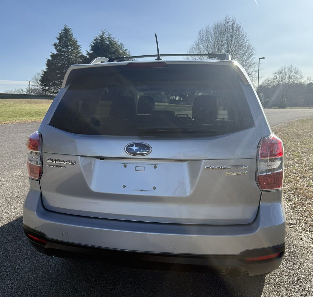 2015 Subaru Forester Image 4