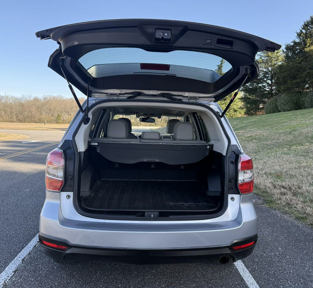 2015 Subaru Forester Image 17