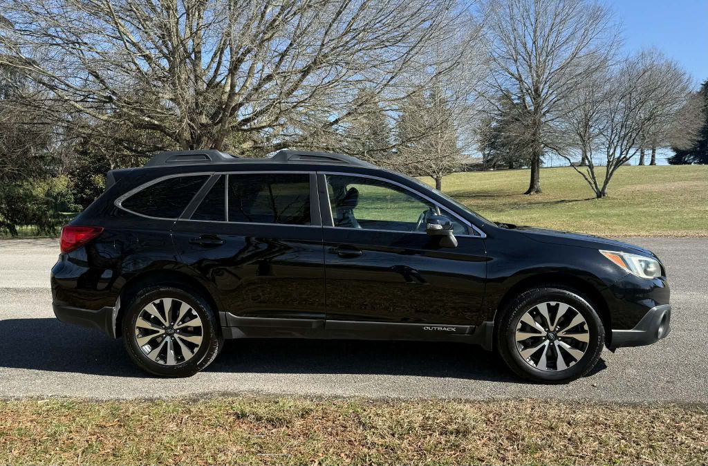 2016 Subaru Outback Image 4