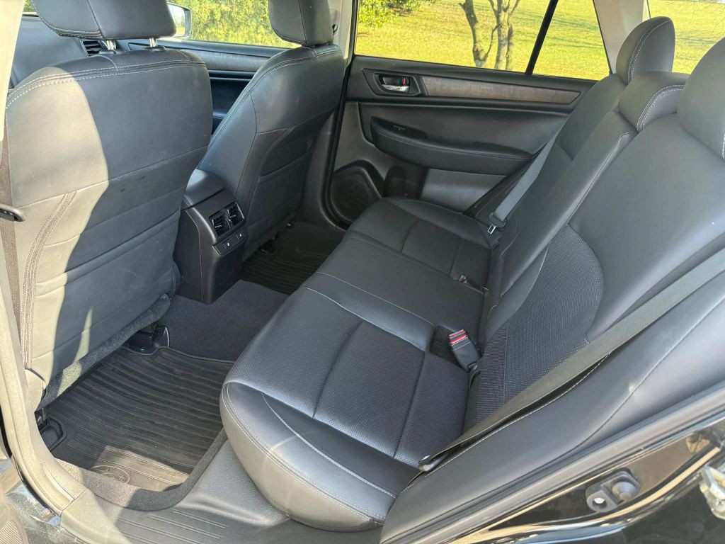2016 Subaru Outback Image 15
