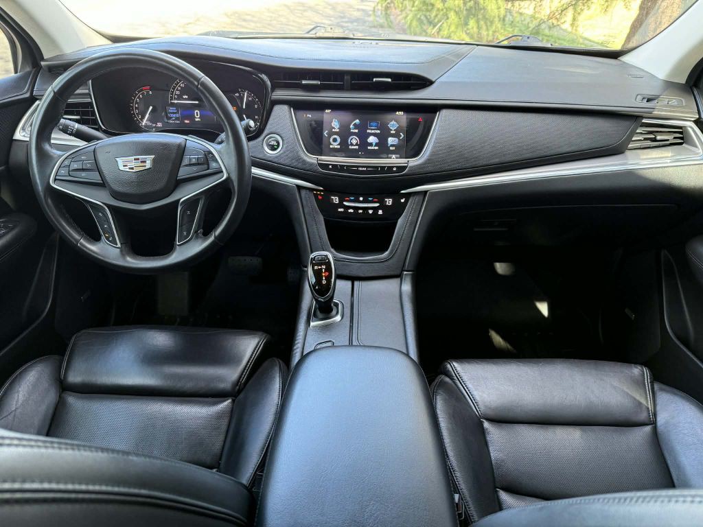 2017 Cadillac XT5 Image 11