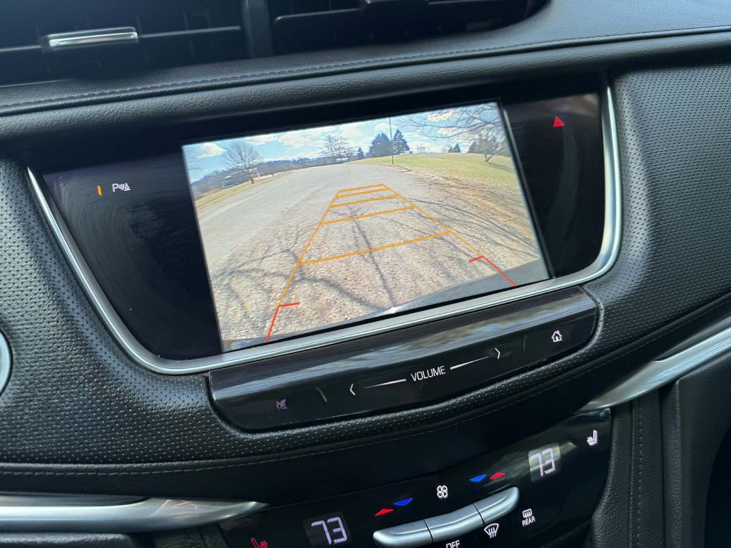 2017 Cadillac XT5 Image 9